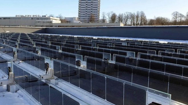 energia solar peneles fotovoltaicos verticales 3
