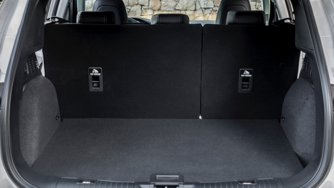 Ford Kuga PHEV 2024 Maletero Ford Kuga PHEV 2024 Maletero