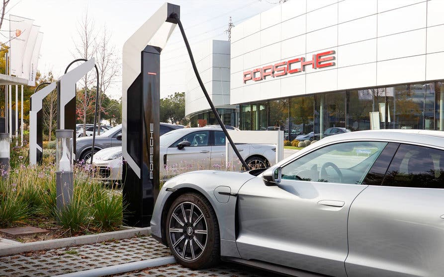 Porsche instala en Madrid la estación de carga para coches eléctricos más potente de España