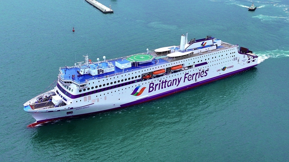 brittany ferries saint malo leaves harbour on sea trials 4 1000x563