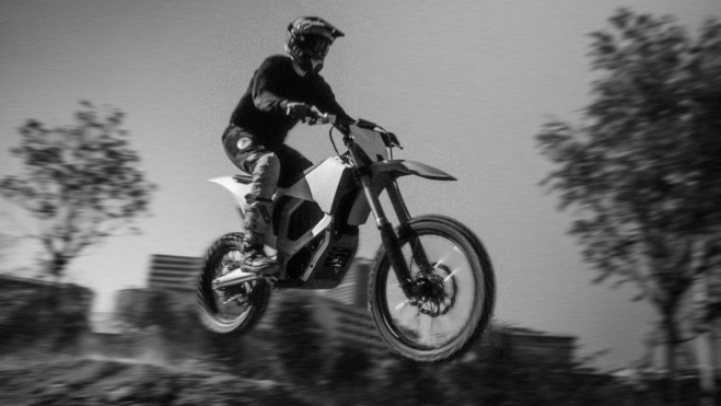 Electrificar el parque móvil de motos 'offroad' es una gran idea. Electrificar el parque móvil de motos 'offroad' es una gran idea.