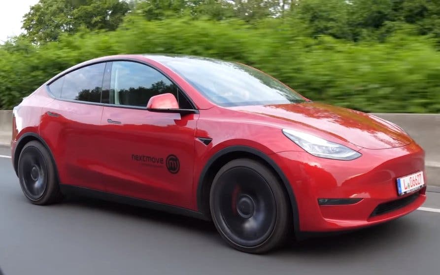 Cuánta autonomía tiene un Tesla Model Y Performance a velocidad de