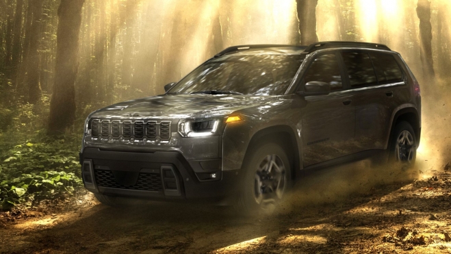 Jeep Cherokee 2025 4x4 historico hibrido España (2) Jeep Cherokee 2025 4x4 historico hibrido España (2)