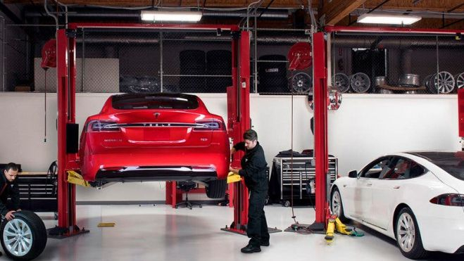  Tesla quiere evitar el taller: autodiagnosis, grúa, aviso al cliente, gestión de los recambios... 