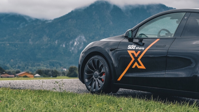 La flota de alquiler de SIXT está deshaciéndose, poco a poco, de los coches de Tesla.