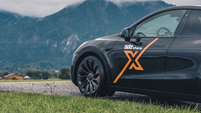 SIXT Tesla