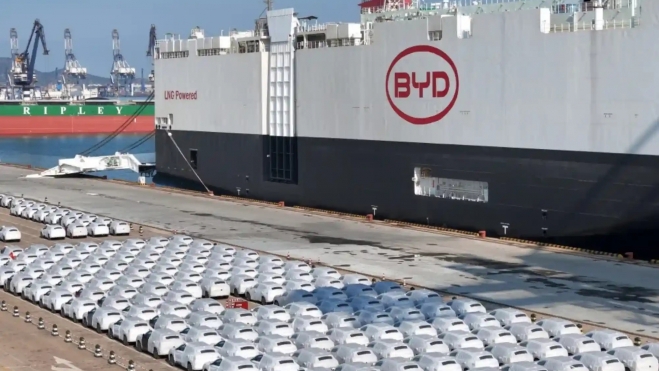 Barco BYD Muelle