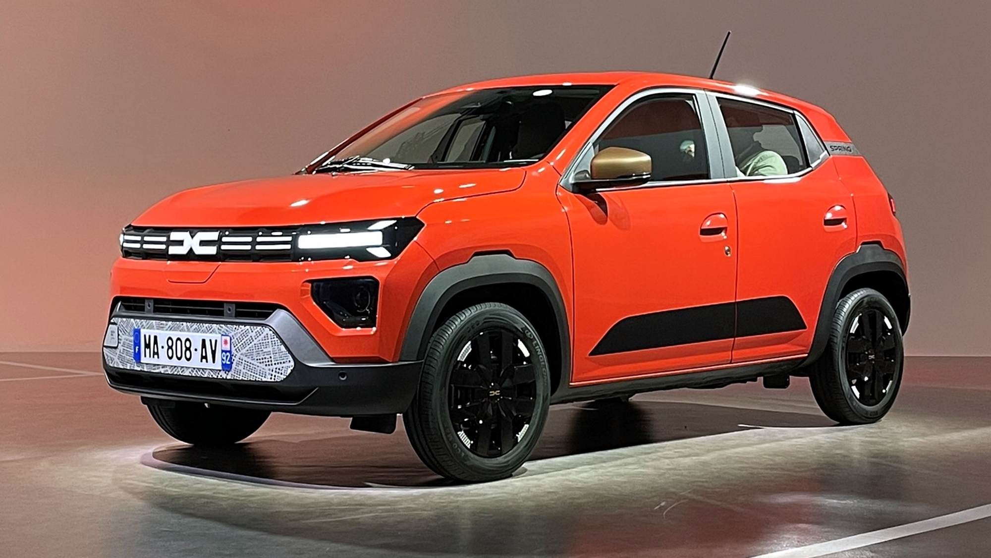 Nuevo Dacia Spring 2024 diseño innovador y más equipamiento por menos