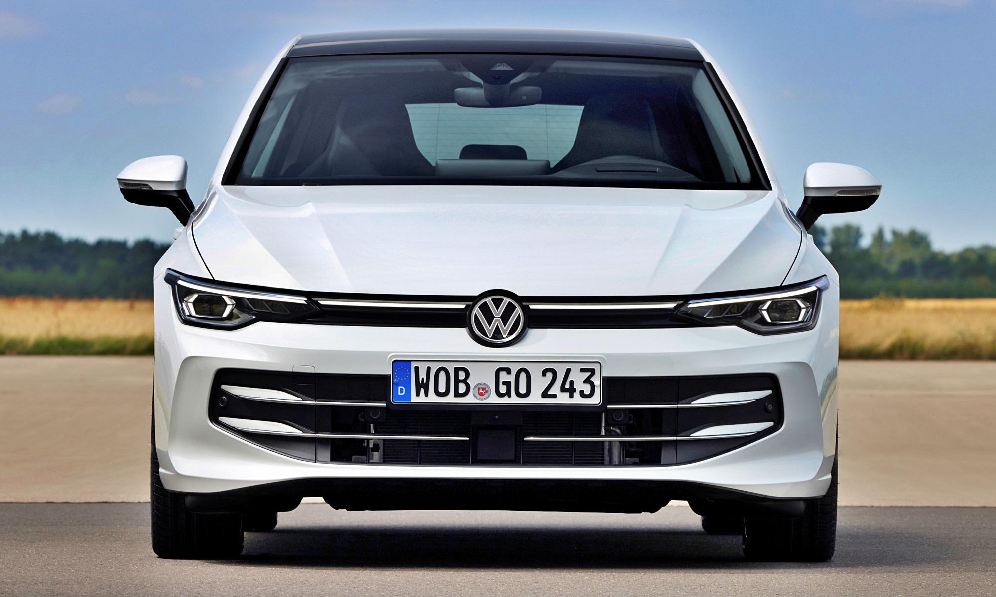 El nuevo Volkswagen Golf eHybrid se ha presentado hace escasas semanas.