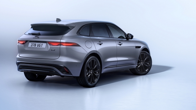 jaguar F PACE 90th rear34