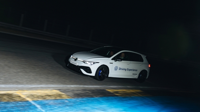 volkswagen driving experience nocturno 03