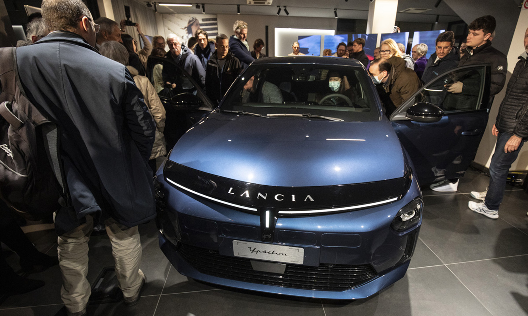 Lancia contará con hasta 13 centros de ventas en España este mismo 2024.