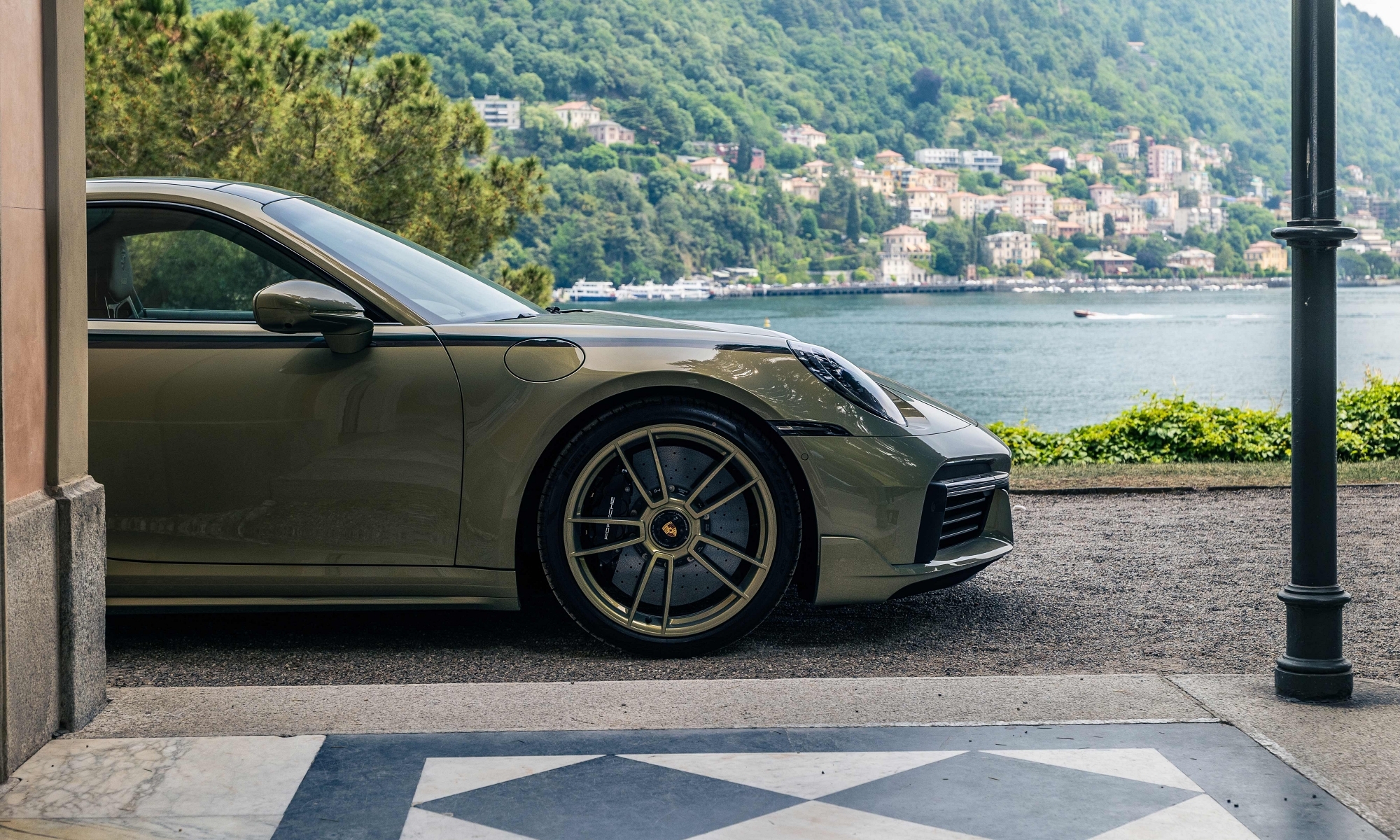 Porsche se ha adentrado en una nueva era electrificada que afecta incluso al 911.