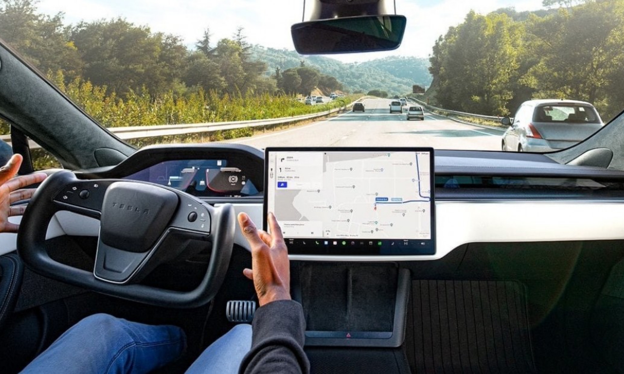 Tesla prioriza las rutas de influencers para demostrar que su tecnología es buena.