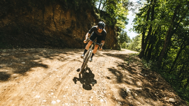 Las bicicletas eléctricas de Gravel son una gran opción para afrontar muchos 'escenarios'. (Foto: BH Bikes).