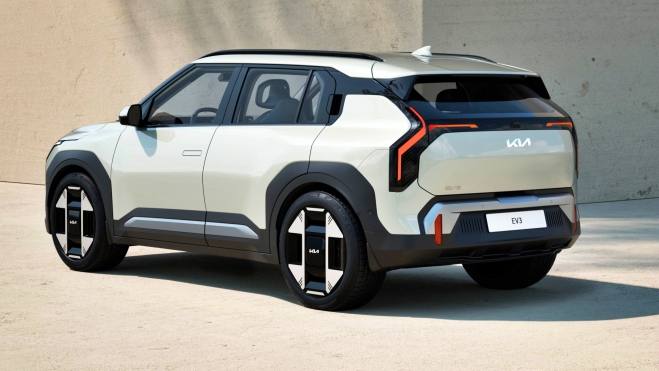 Hereda el lenguaje de diseño que ha estrenado el enorme Kia EV9.