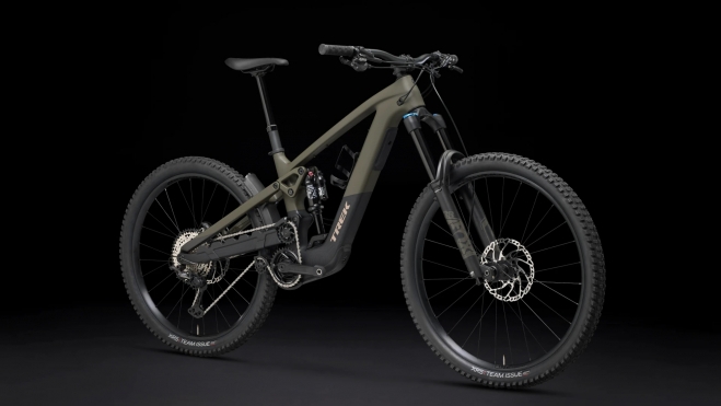 Trek Slash+ 9.7 SLX/XT. (Foto: Trek).