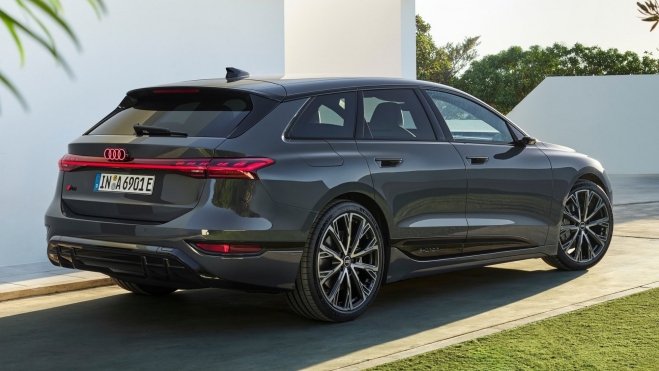 Audi A6 e tron Avant Trasera