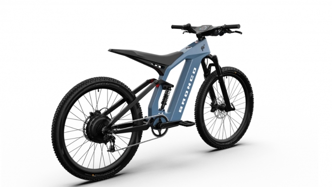 La Bronco eBike gana un asiento alargado, similar al de una moto.