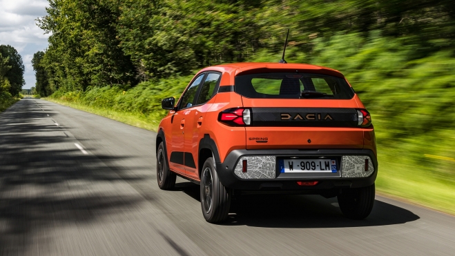 dacia spring 2024 trasera