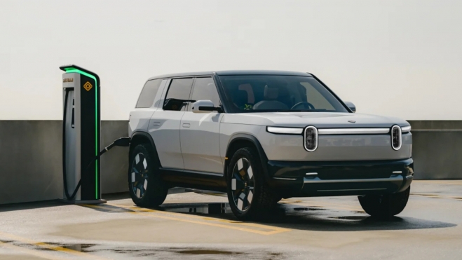 RIVIAN R2 CARGA