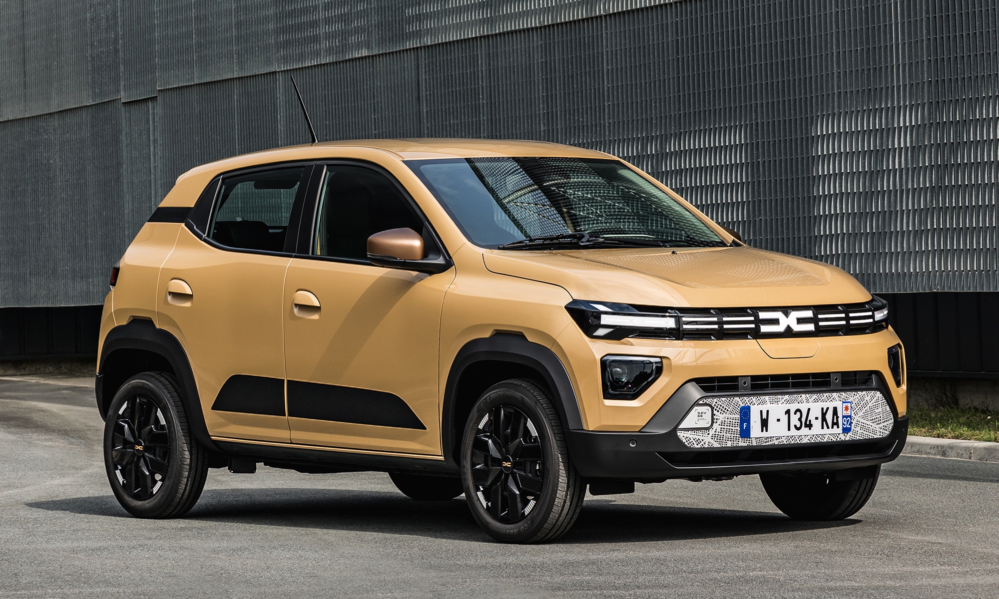 El Dacia Spring es uno de los vehículos que el Grupo Renault fabrica actualmente en China.