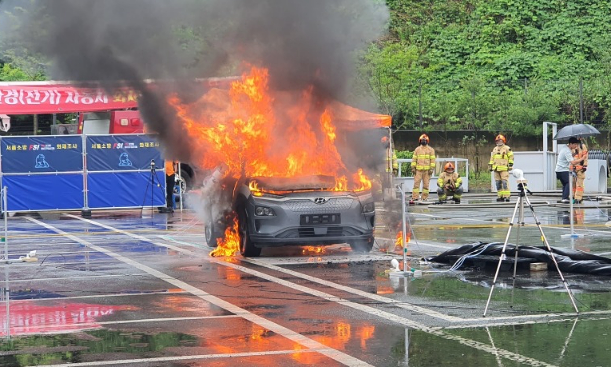 Los conductores de Corea del Sur temen que su coche eléctrico salga ardiendo.