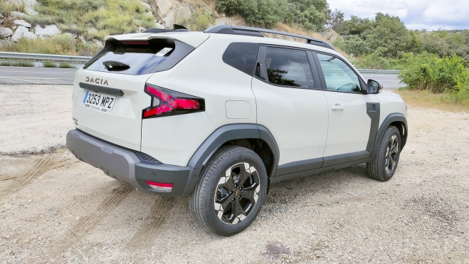 dacia duster suv hibrido omoda 5 3