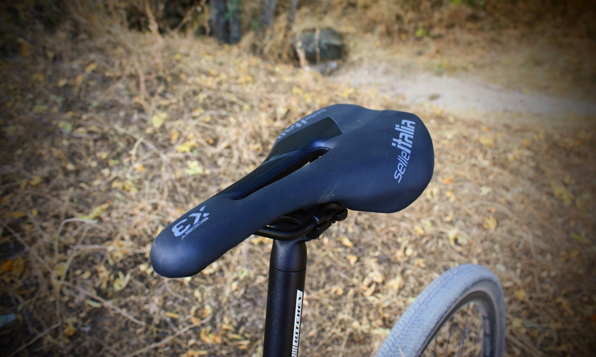 El sillín Selle Italia X3, con ranura central, es muy comfortable.