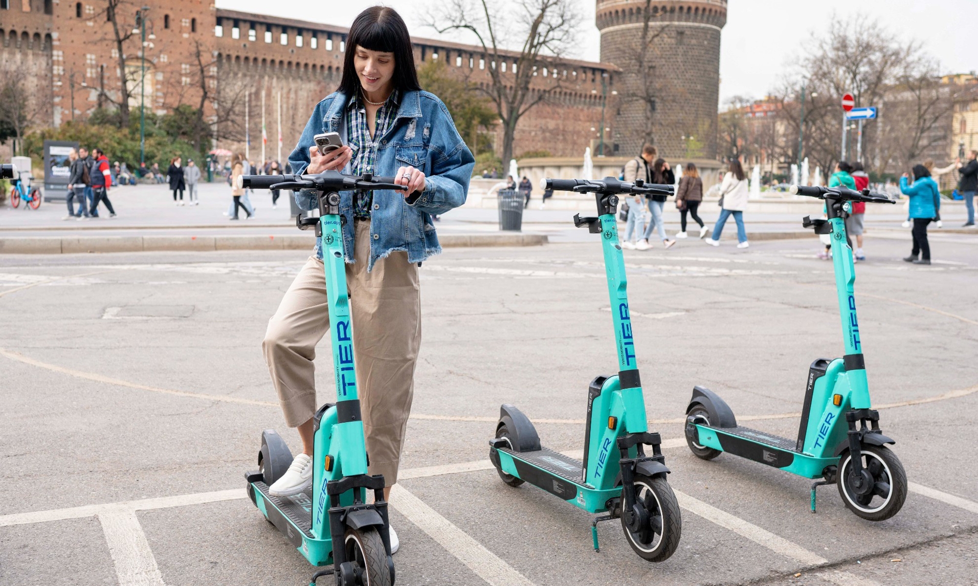 De cumplirse esta revocación, los patinetes eléctricos de alquiler desaparecerán de las calles de Madrid en octubre.