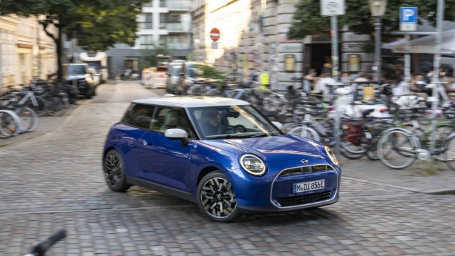 MINI COOPER ELECTRIC 6