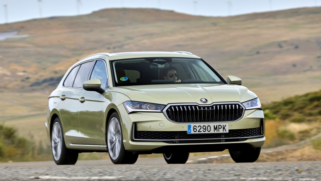 skoda superb combi 2024