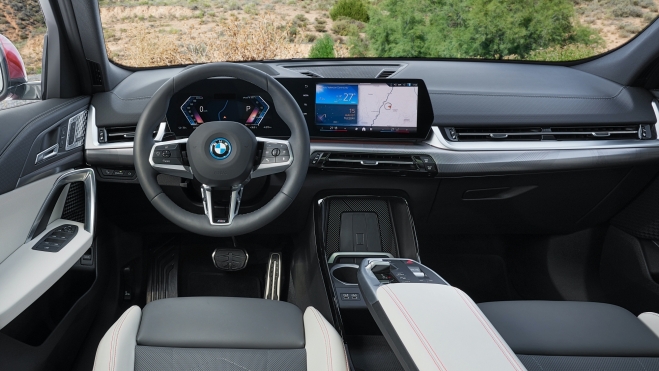 Habitáculo del BMW iX2.