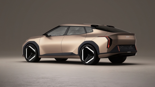 KIA EV4 Concept Trasera