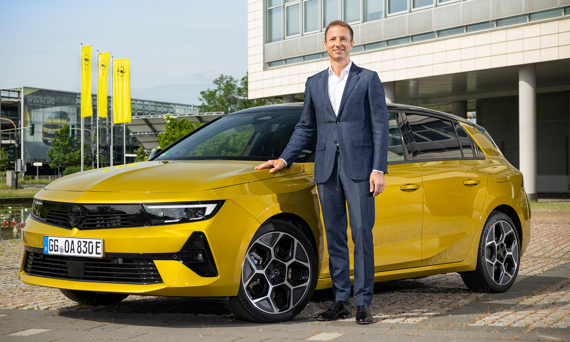 Florian Huettl, CEO de Opel, ha reiterado su decisión de contar con una gama enteramente eléctrica en 2028.