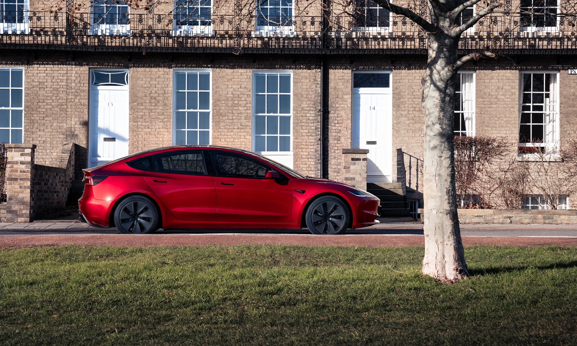 El Model 3 Long Range RWD se convierte en uno de los coches de mayor autonomía.