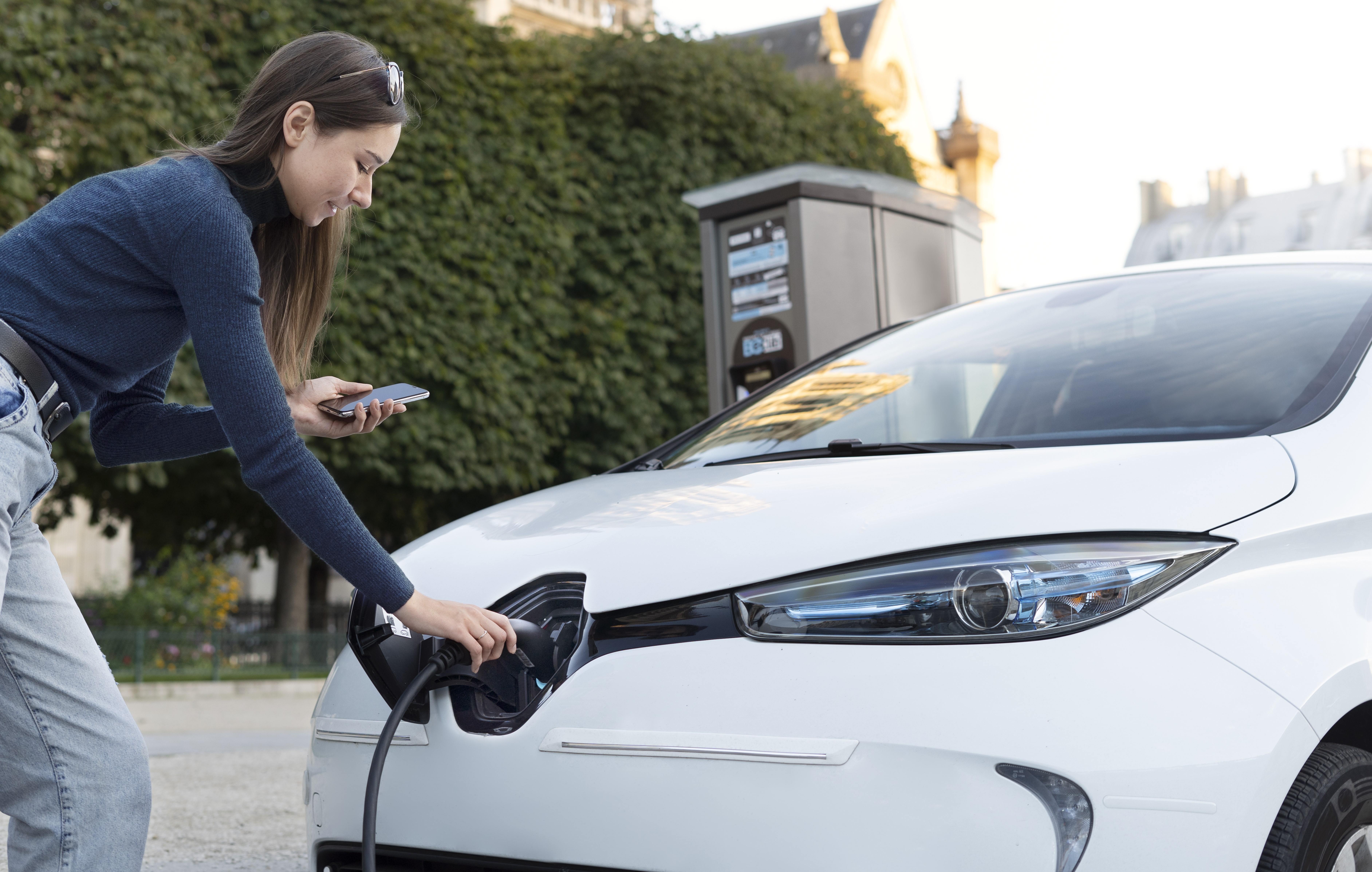 Un Renault Zoe de segunda mano es una opción popular para acceder al coche eléctrico.