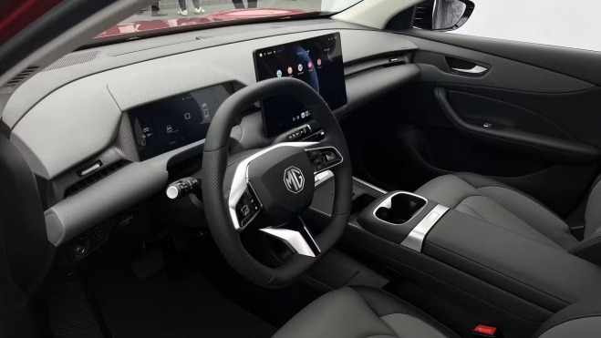 MG ES5 sucesor MG ZS interior