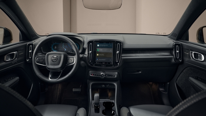 Volvo EX40 Interior