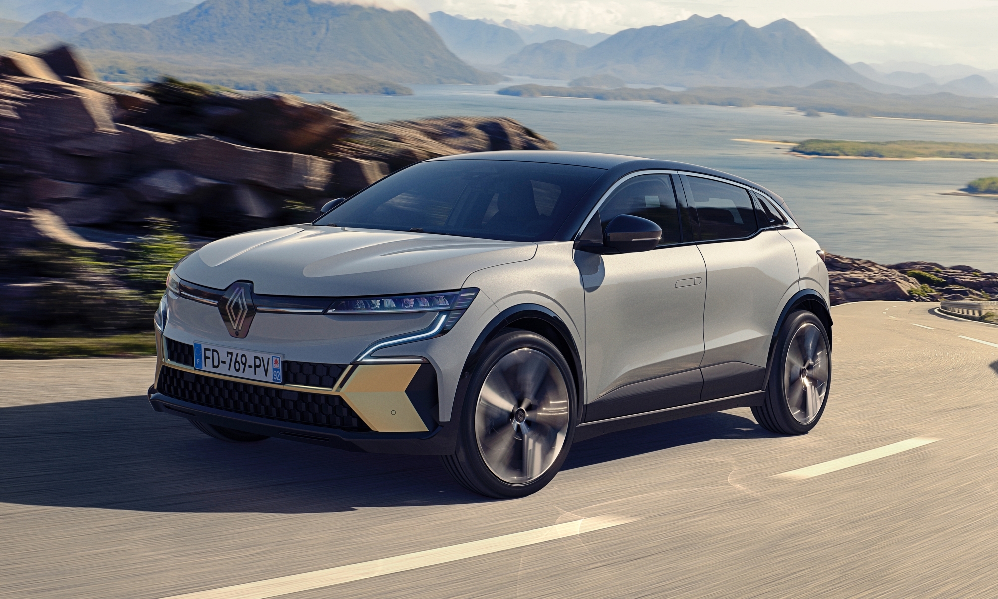 El Renault Megane E-Tech aprovecha el largo historial de la marca francesa en sistemas eléctricos.