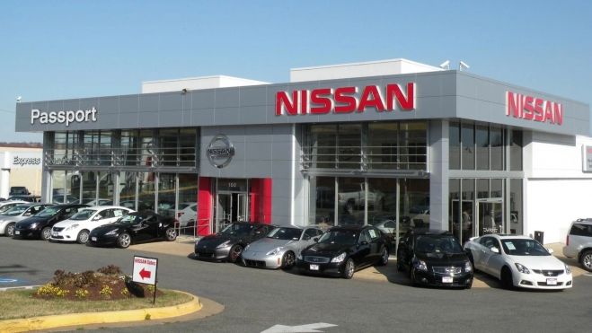 Nissan 9000 despidos EE.UU. dealer