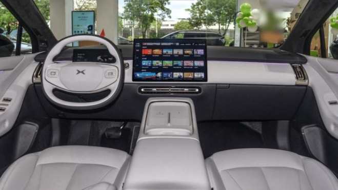 Xpeng P7+ interior