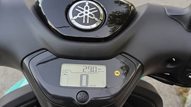 scooter electrico Yamaha NEOs Dual Battery 5