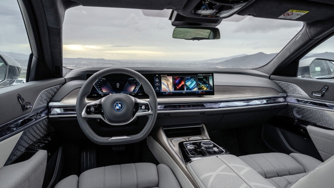 BMW i7 4