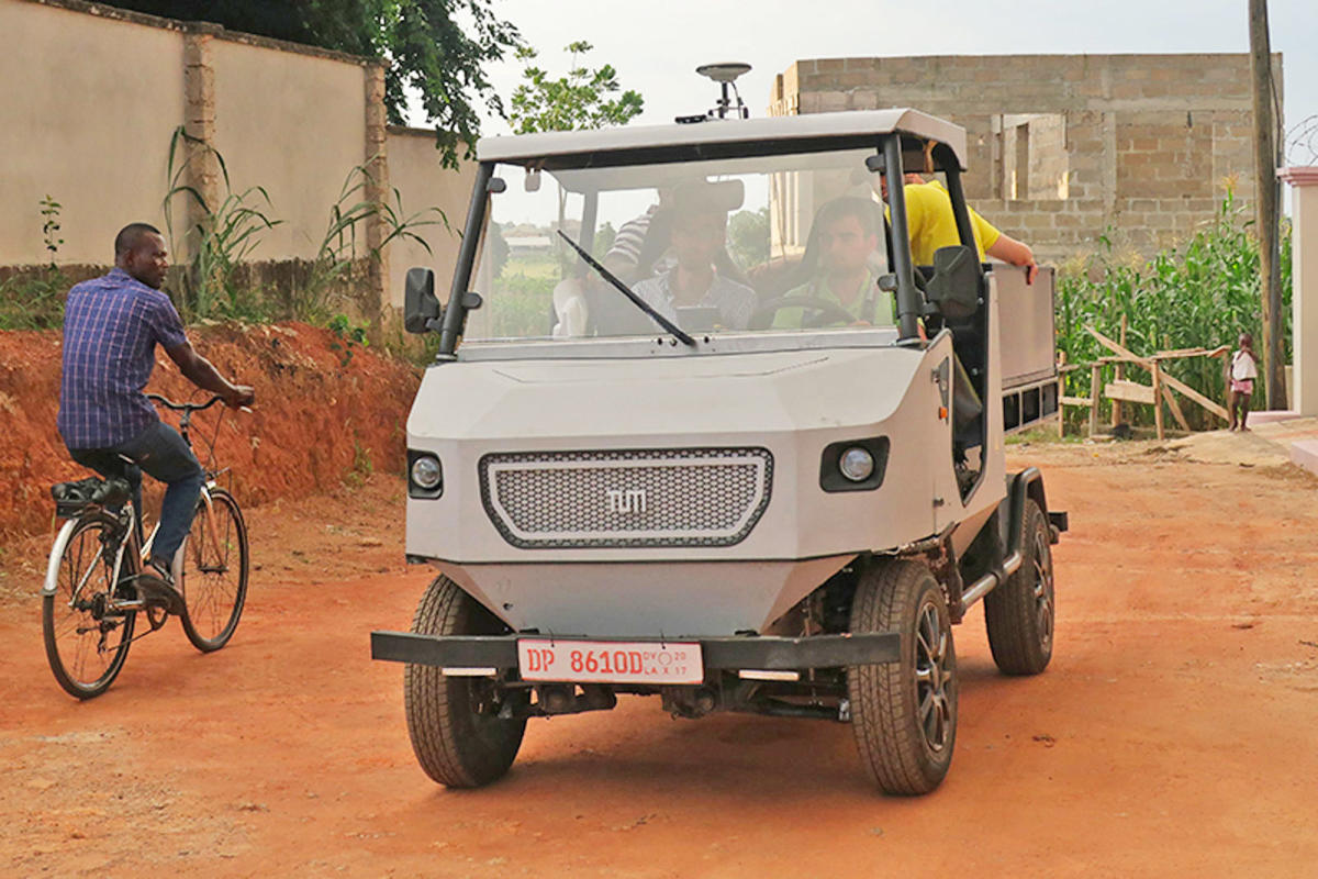 vehículo comerecial electrico Ruanda