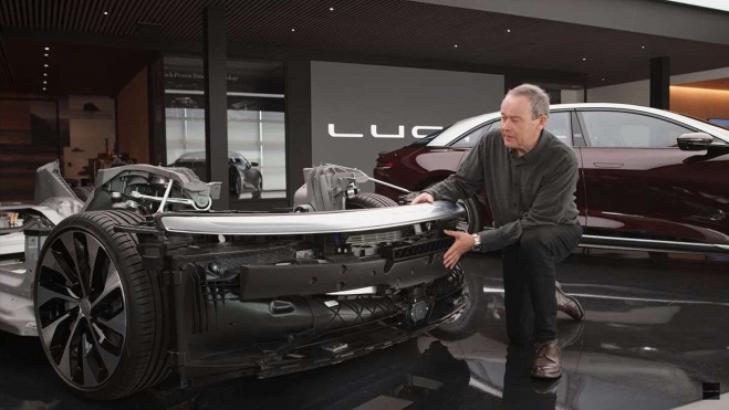 Rawlinson en fabrica Lucid motors2