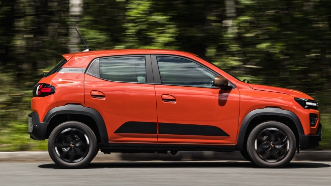 Nouvelle Dacia Spring E3 Extreme Rouge Brique (6)