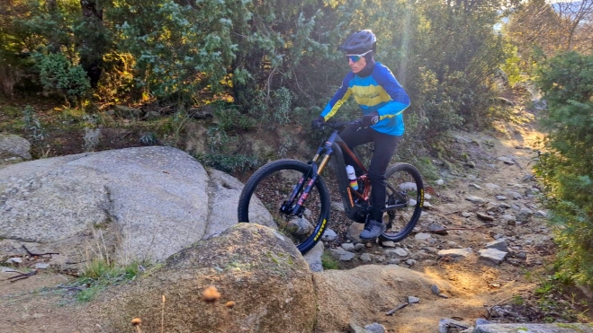 Una depurada técnica de subida nos hará tener un buen manejo de nuestra bicicleta en cualquier situación.