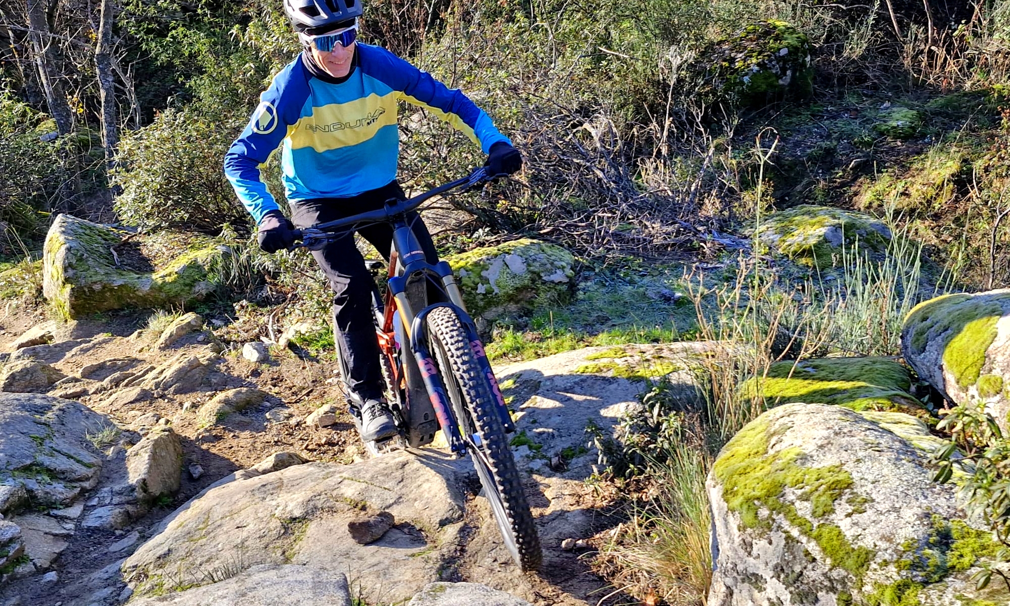 Subir con una ebike como  la Orbea Wild M-Team es tan divertido como descender.