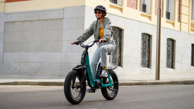 Aunque la Booster sea una bicicleta eléctrica, su alta posición de conducción hace que se incremente la sensación de seguridad.